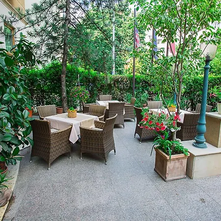 Irisa 4* Bucharest