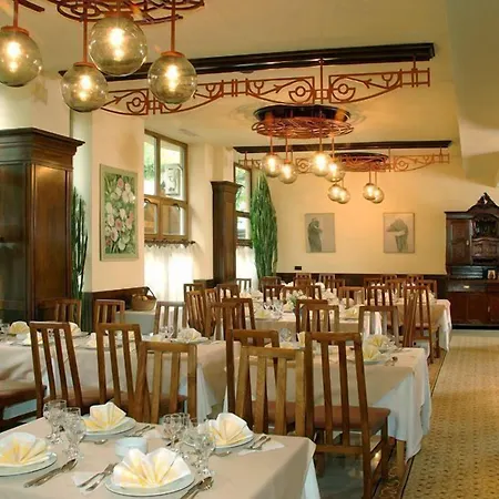 Irisa Hotel Bucharest