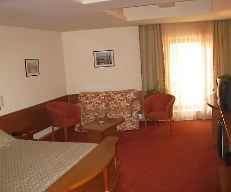 Irisa Hotel
