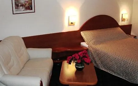 Irisa Hotel 4*