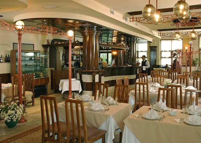 Irisa Hotel 4*