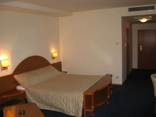 Hotel Irisa Bukareszt