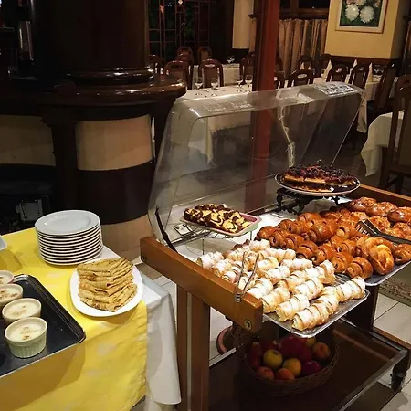 Irisa Hotell Bukarest